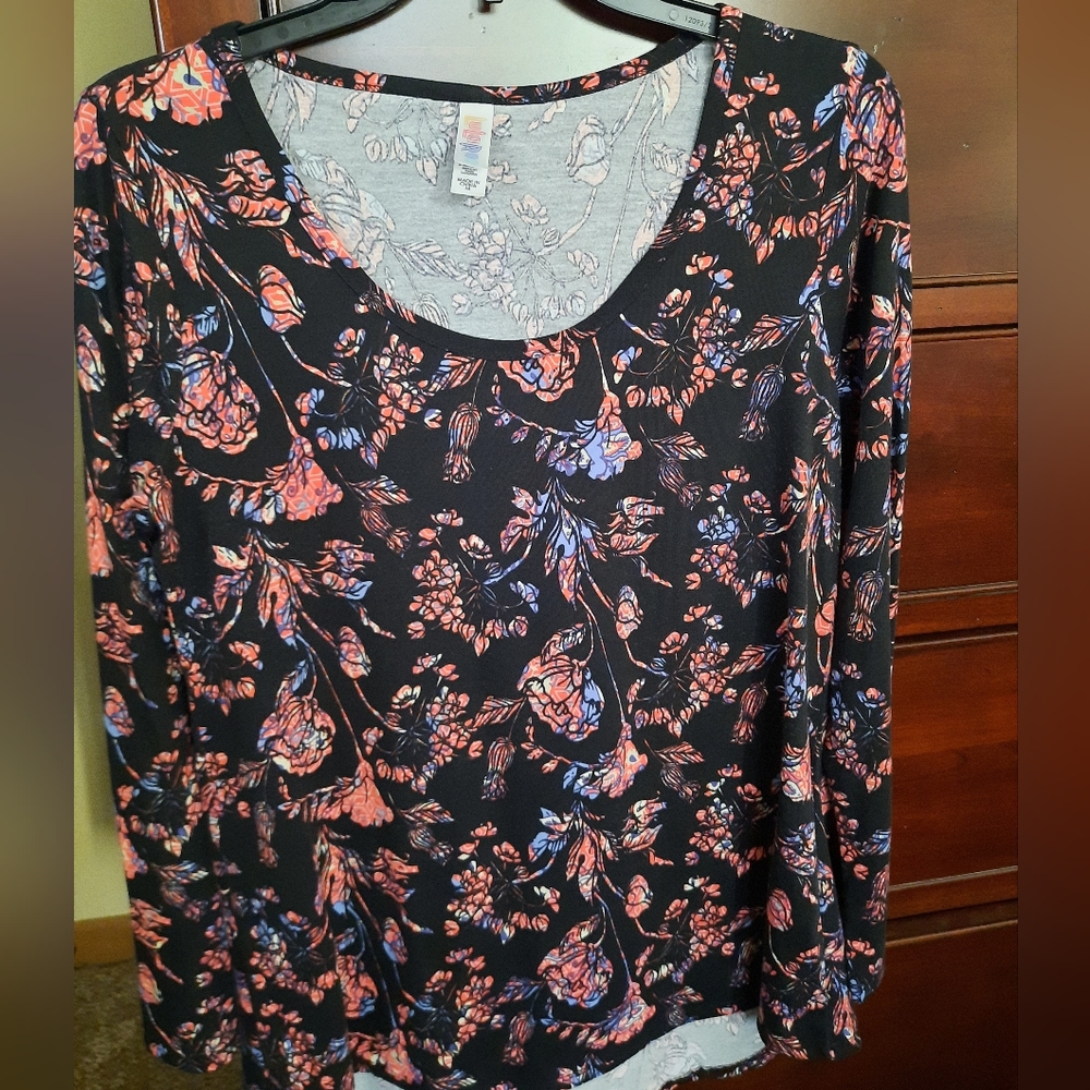 Long sleeve top